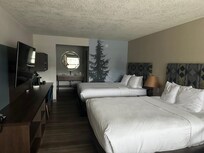 Spacious rooms. Big fridge, microwave and mirror. Comfortable beds.