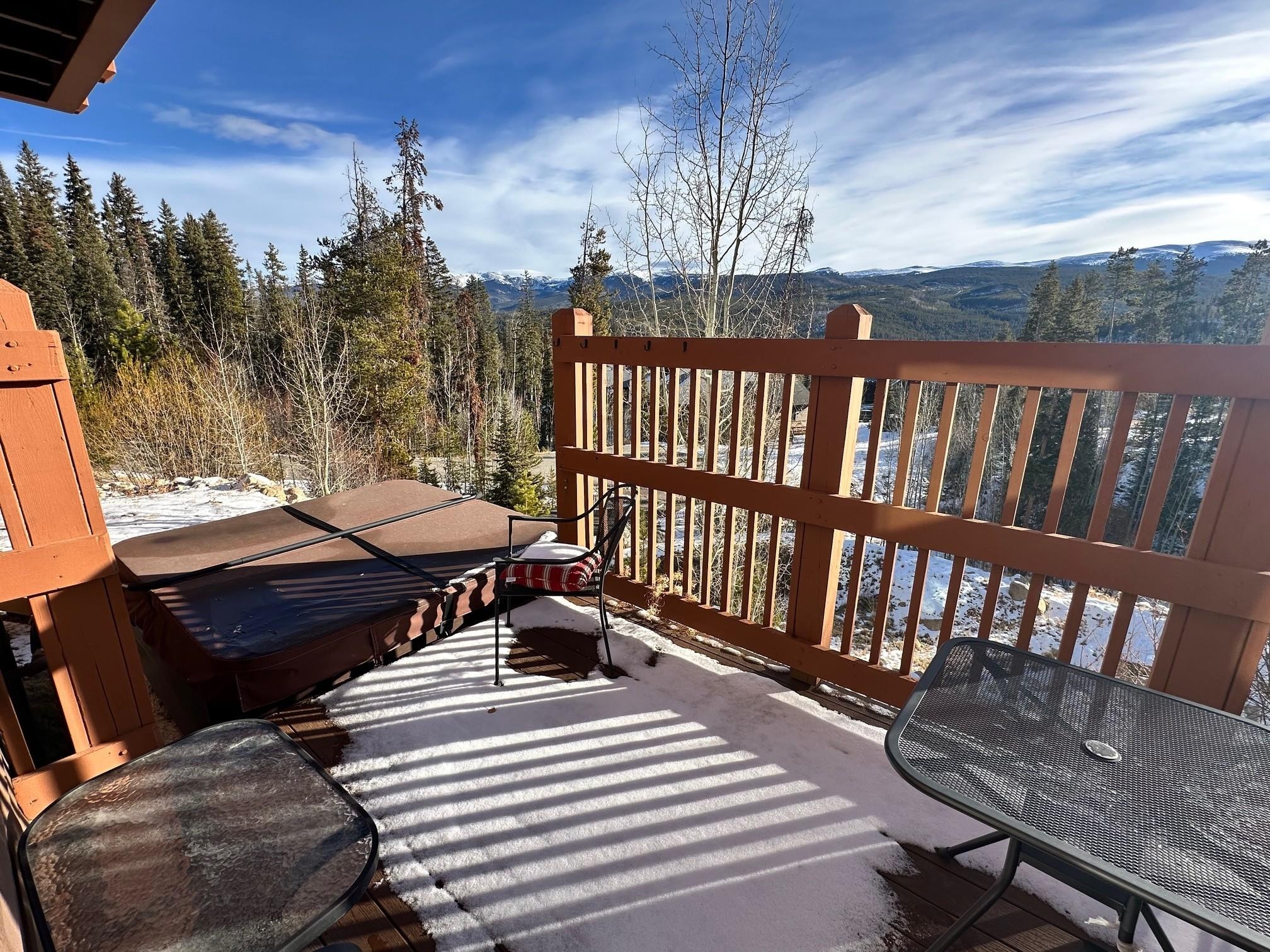 Access to remove the cover is a bit odd. 