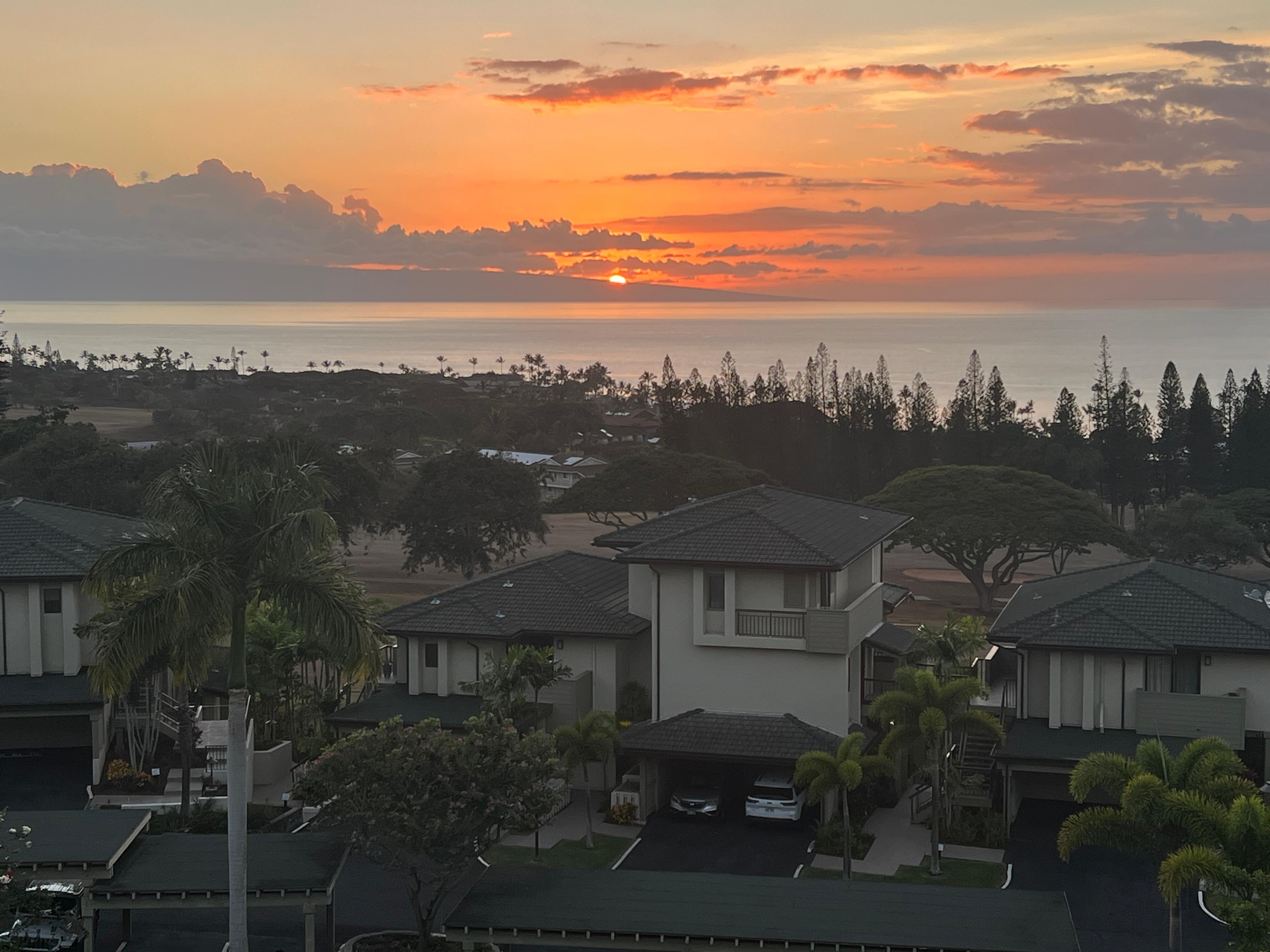 Sunset on the lanai.