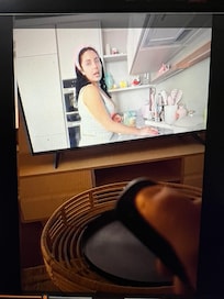 TV is not controlled by remote.
