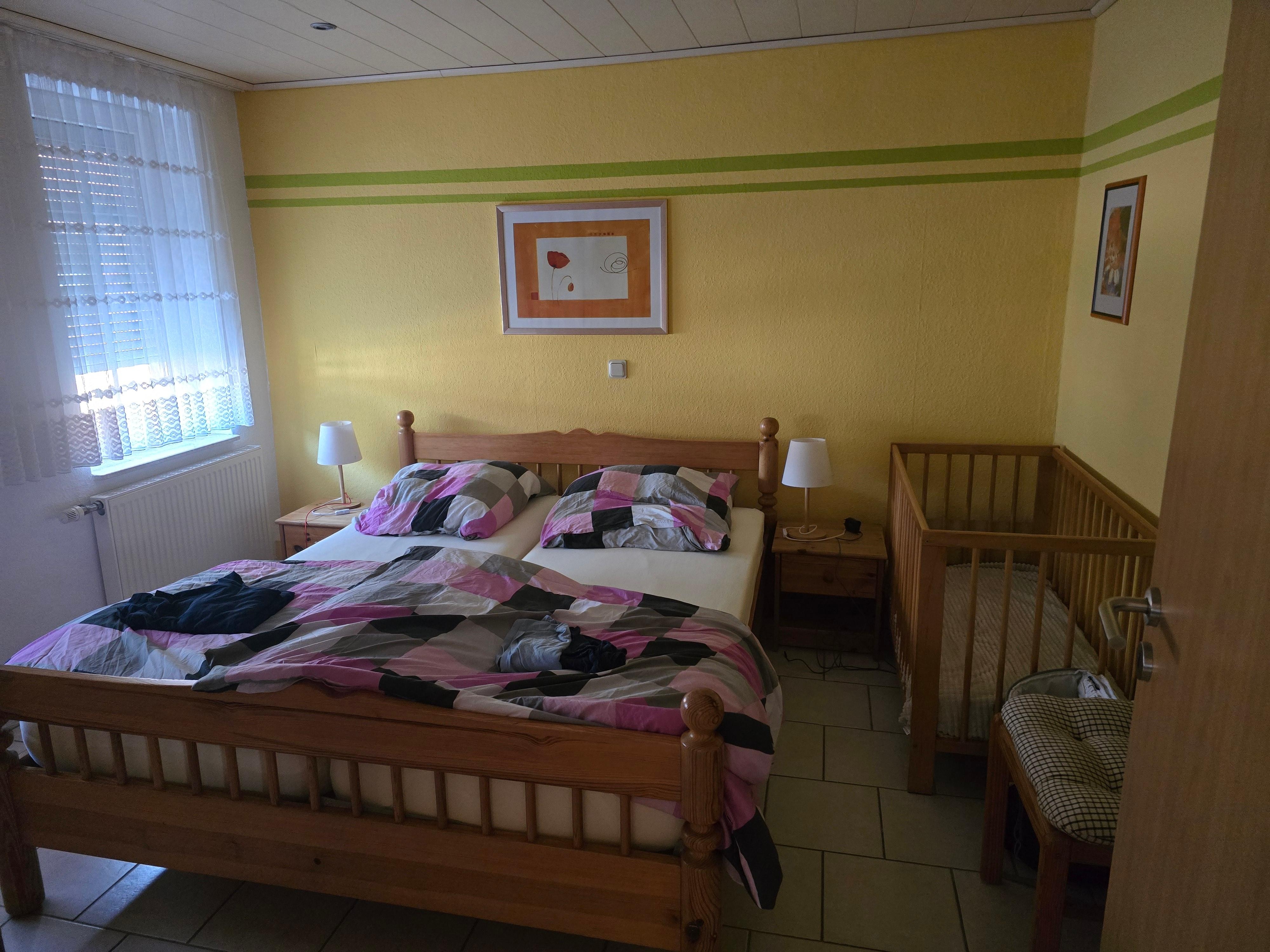 Großes Schlafzimmer