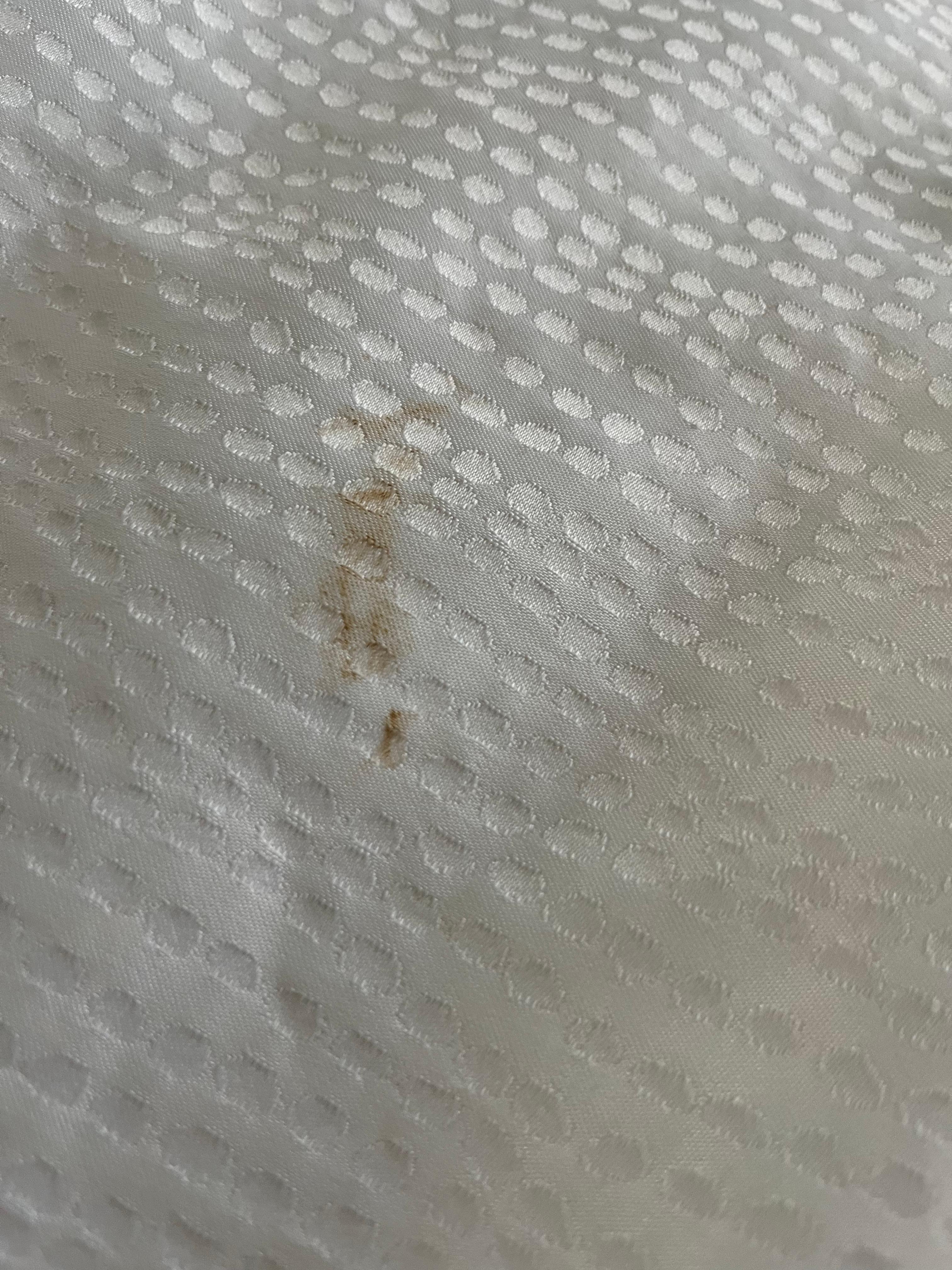 Tons of stains all over the sheets and blankets 