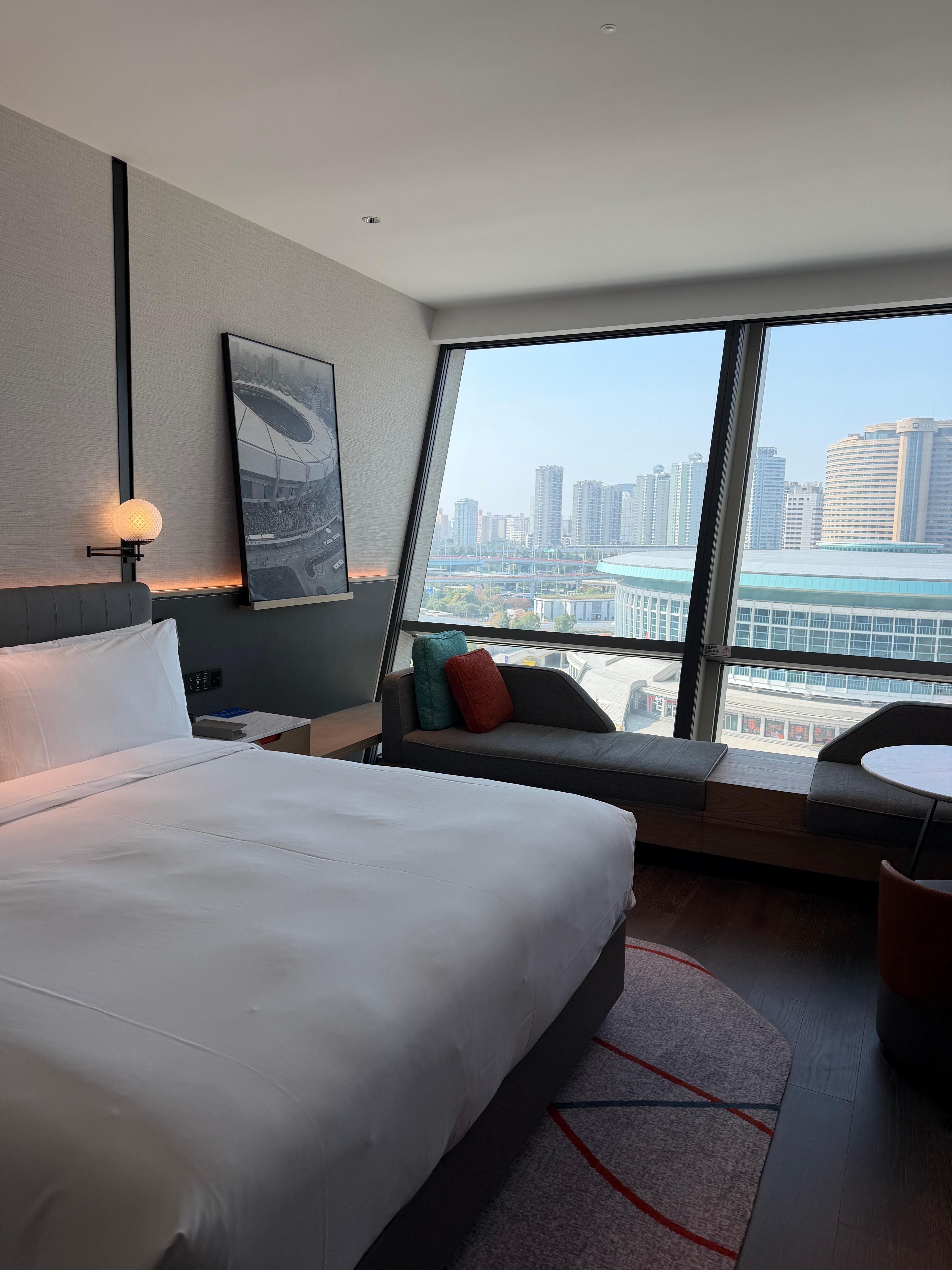 Quarto todo novo , mais ar-condicionado não gela nada 