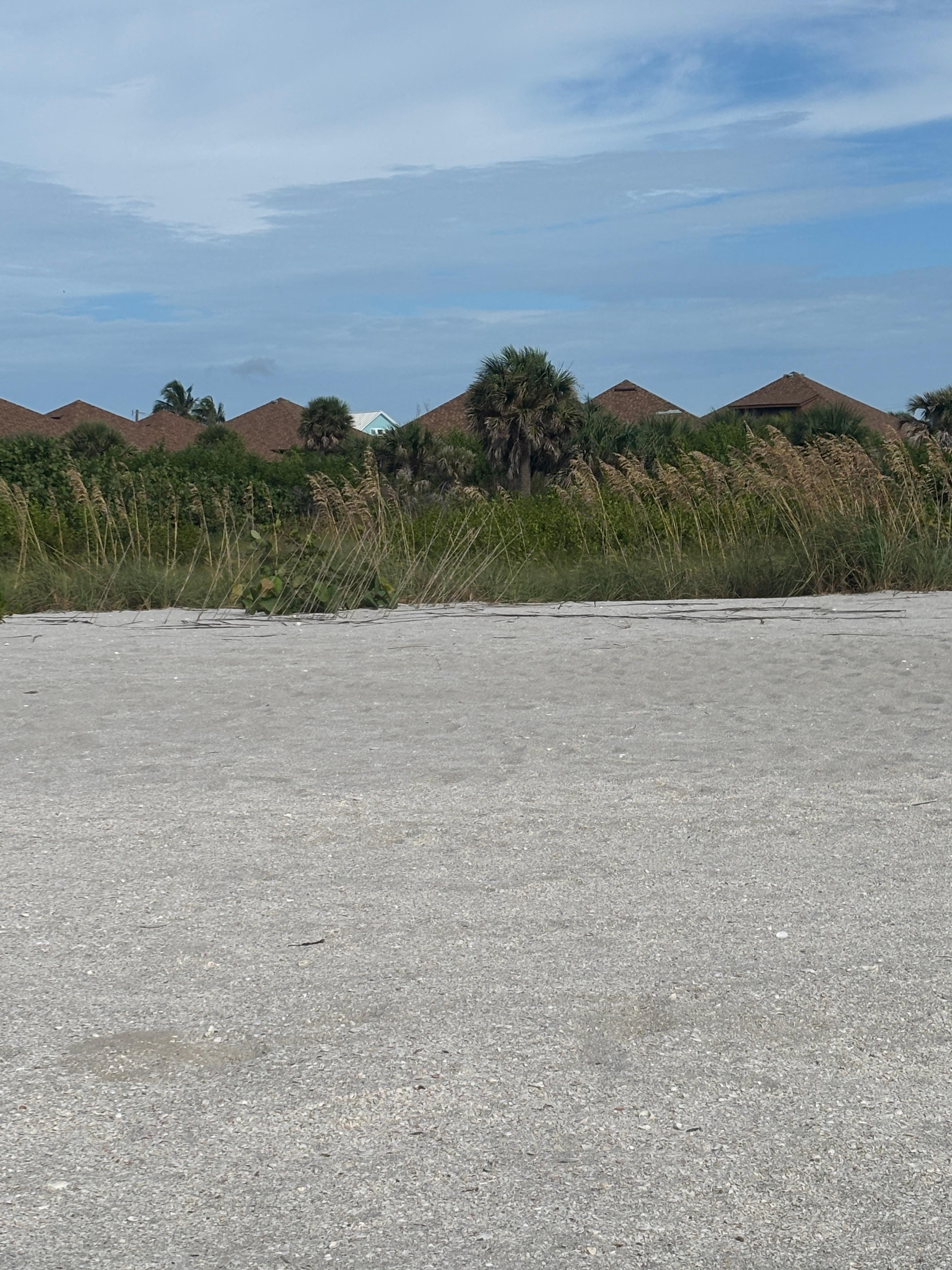 So close to the beach!!