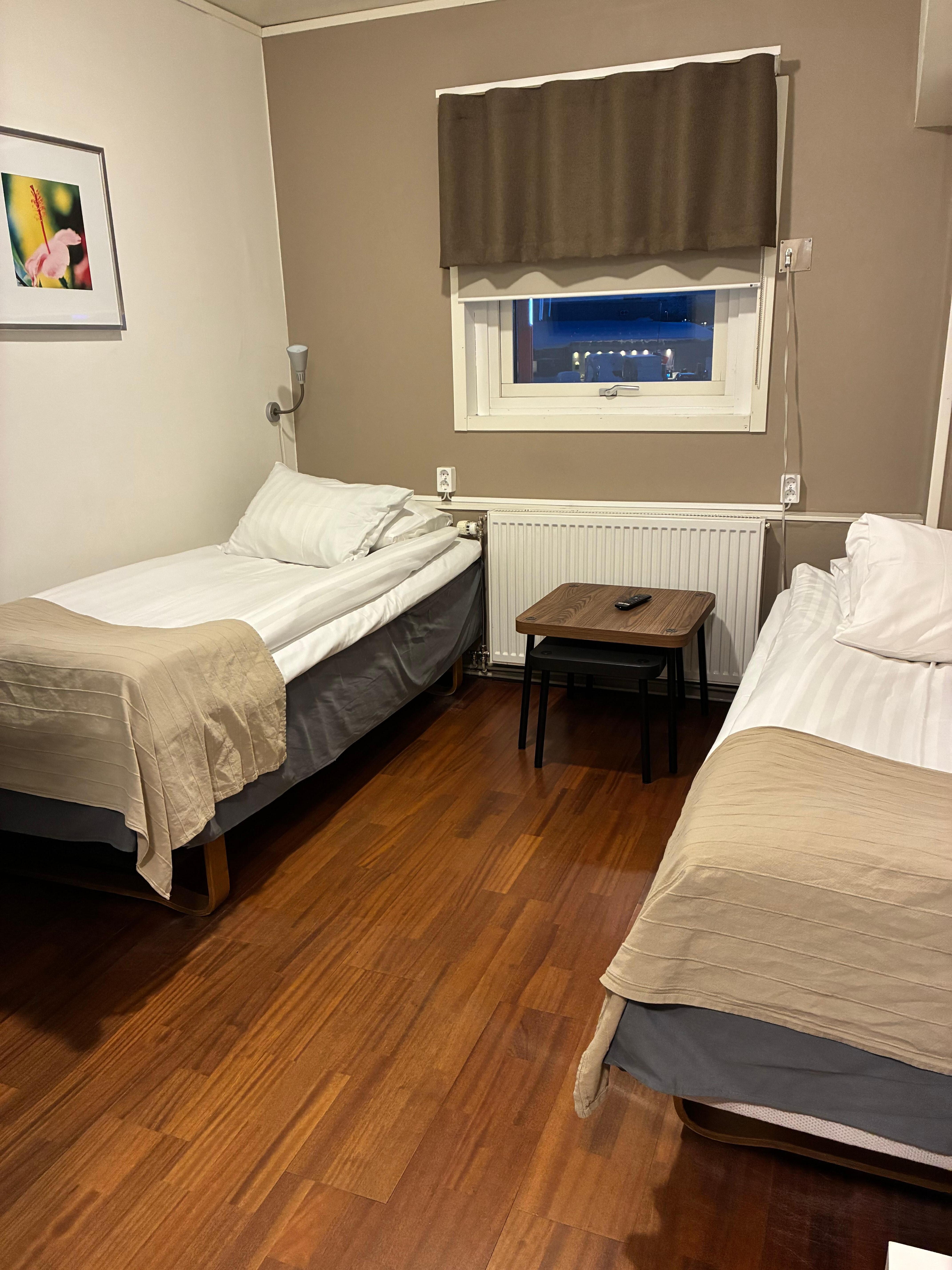 ツインベッドルーム