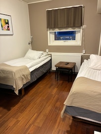 ツインベッドルーム