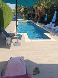 Pool für uns alleine