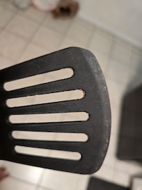 dirty utensils