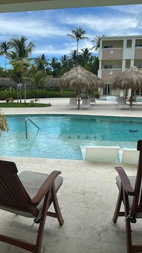 Our swim up room!