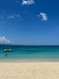 Doctors cave beach