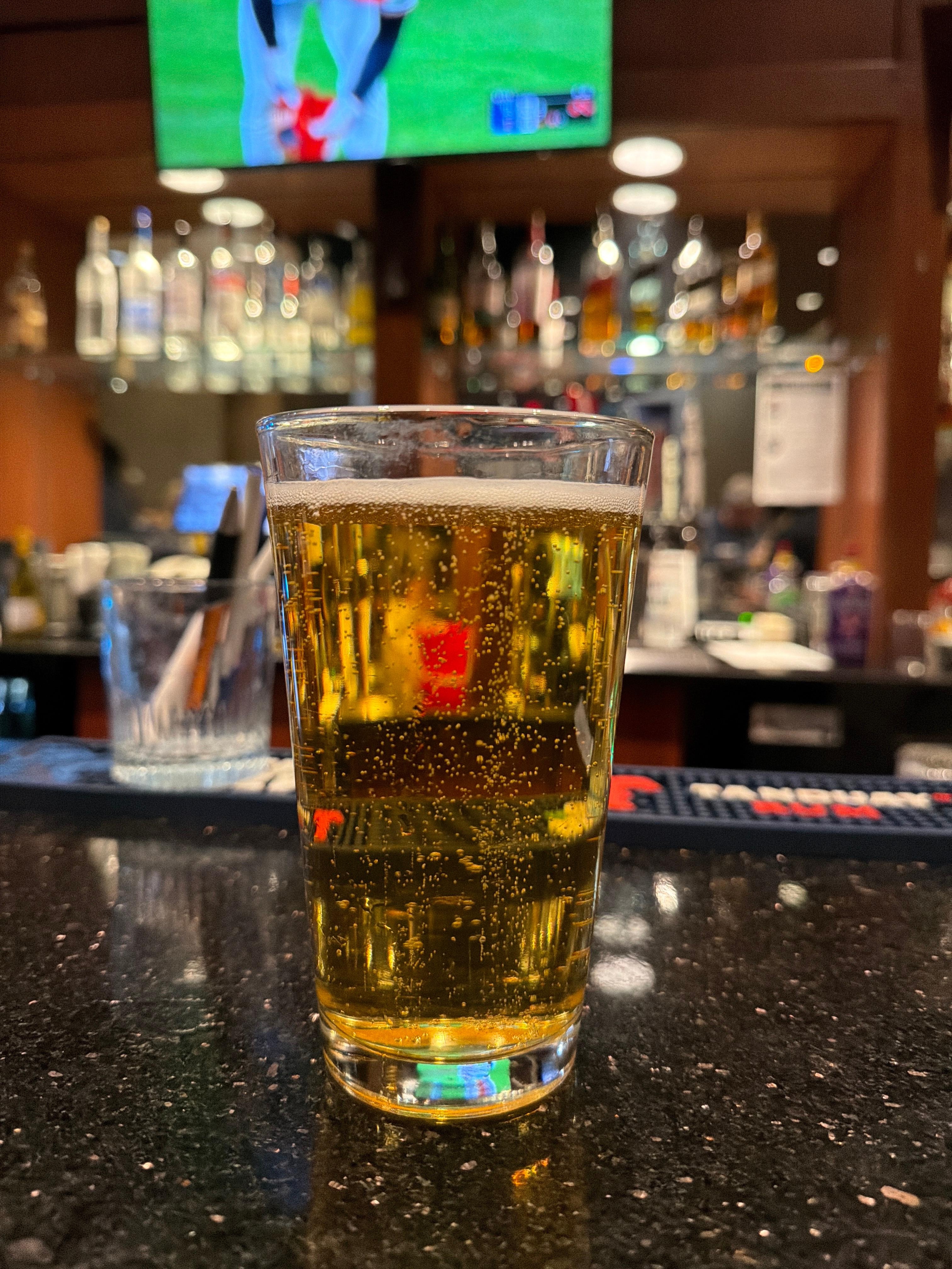 Hotel bar had a great happy hour, get there before 7pm for 2 free drinks!