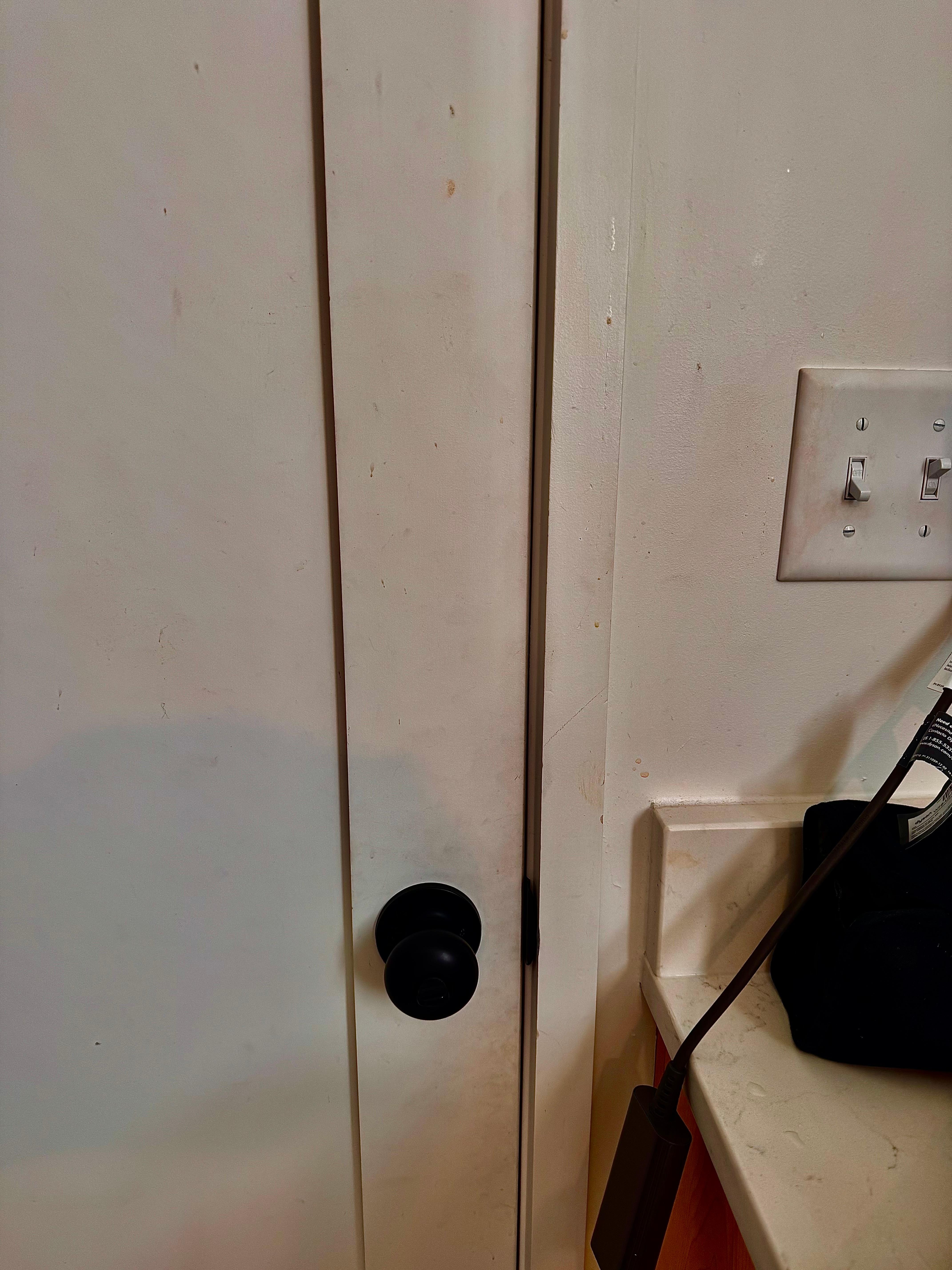 Nothing here was cleaned. Grimy walls.