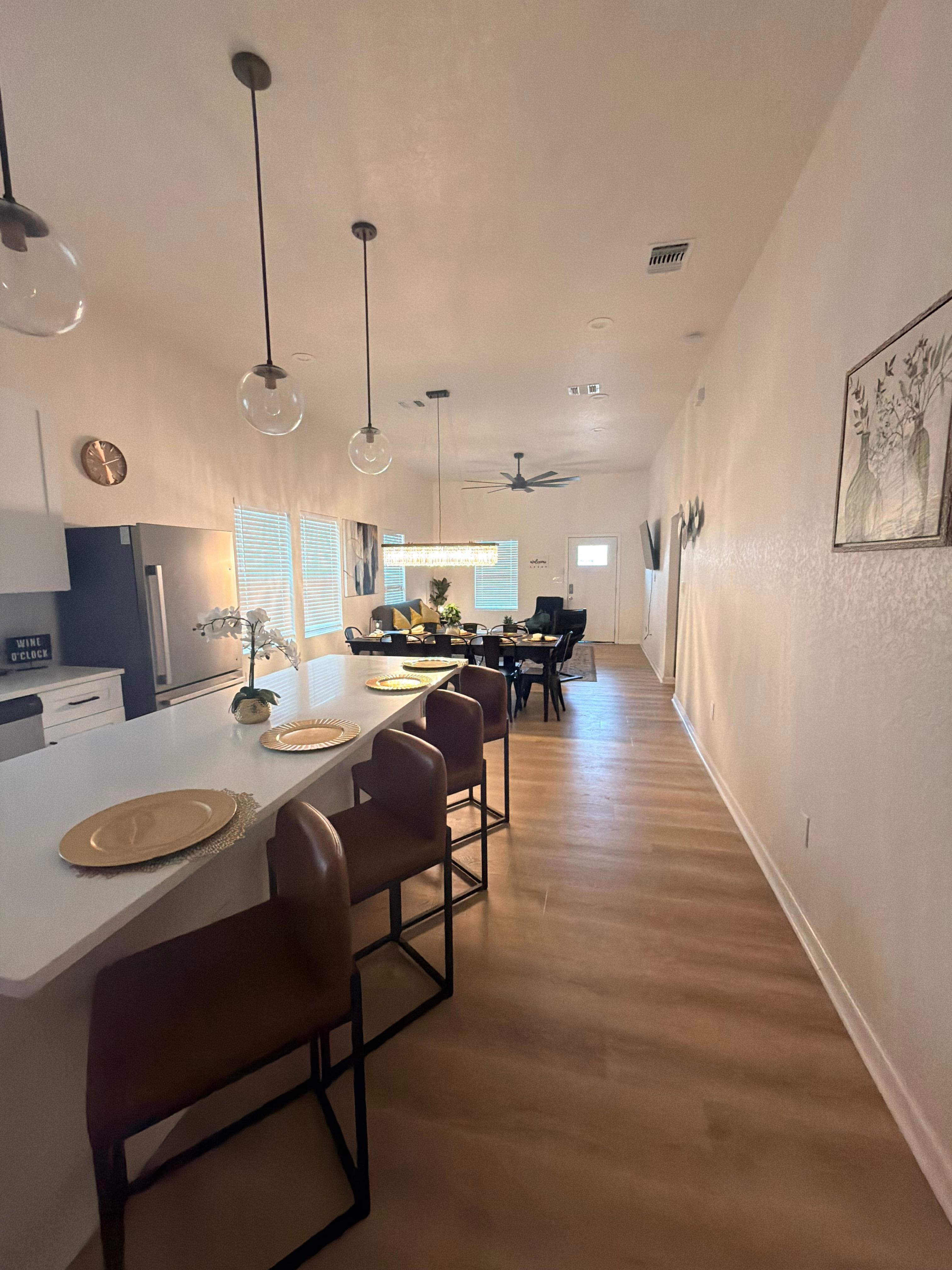 Dining to living room. 