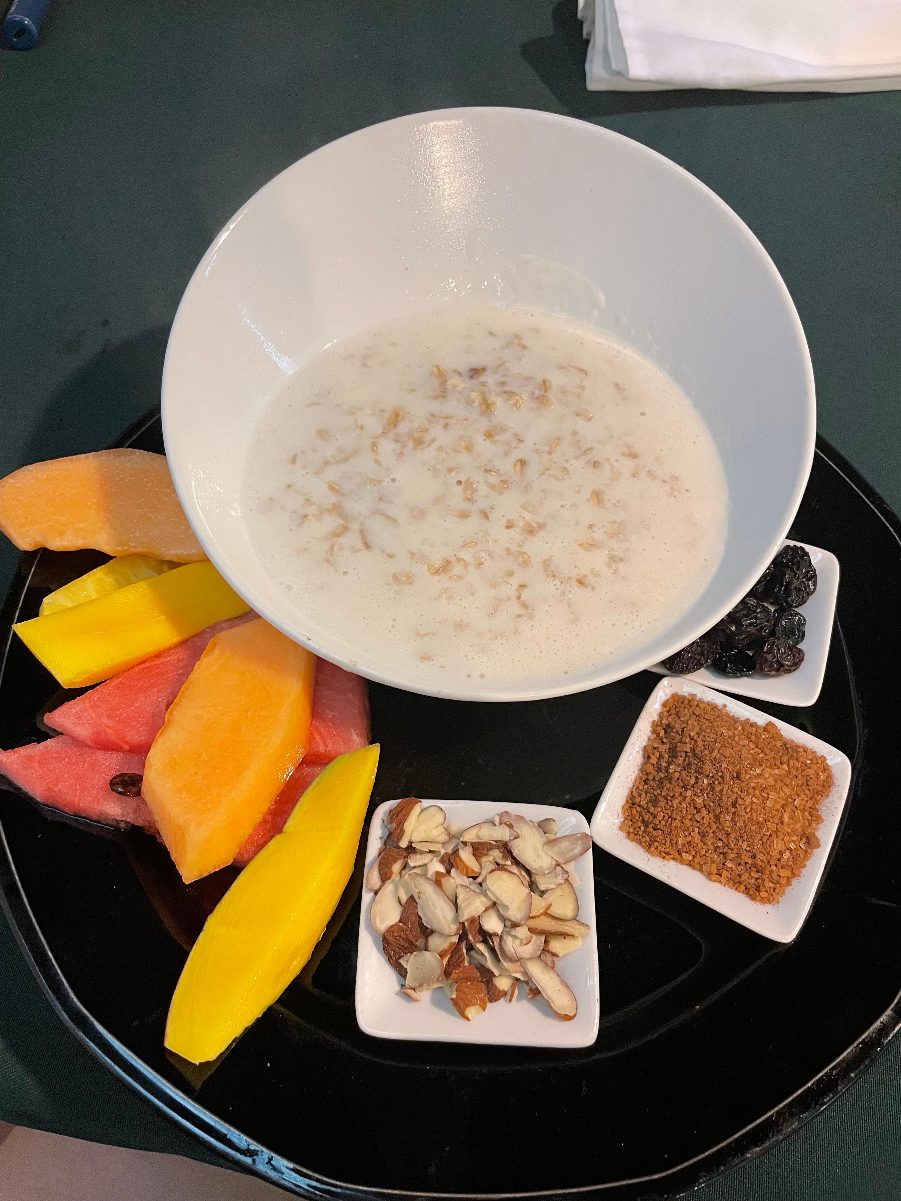 Oatmeal breakfast