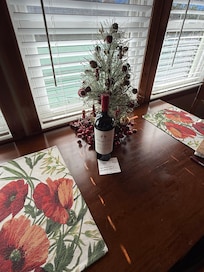 Holiday decorations-so cheery!!