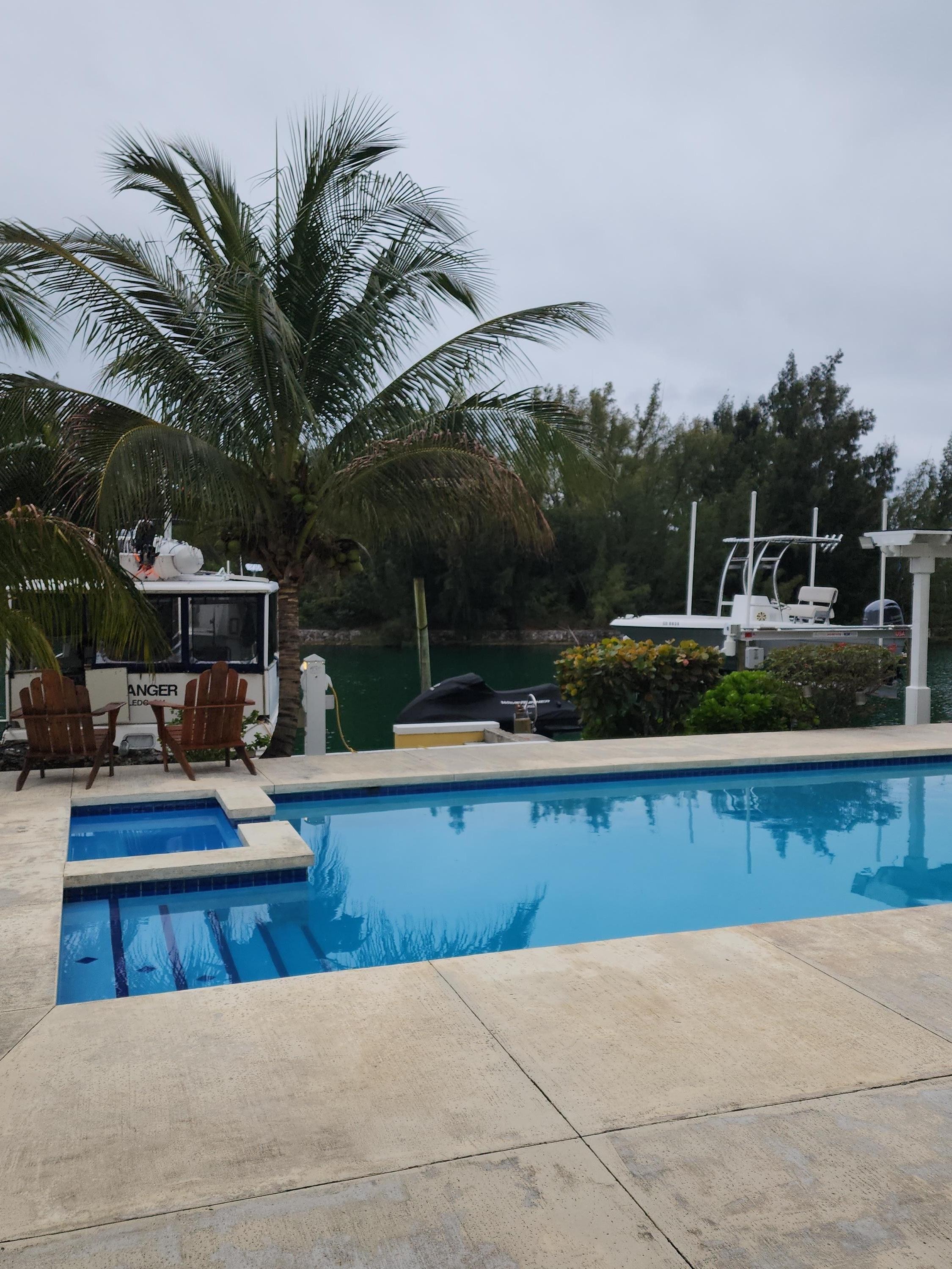 Picture of pool on our arrival 