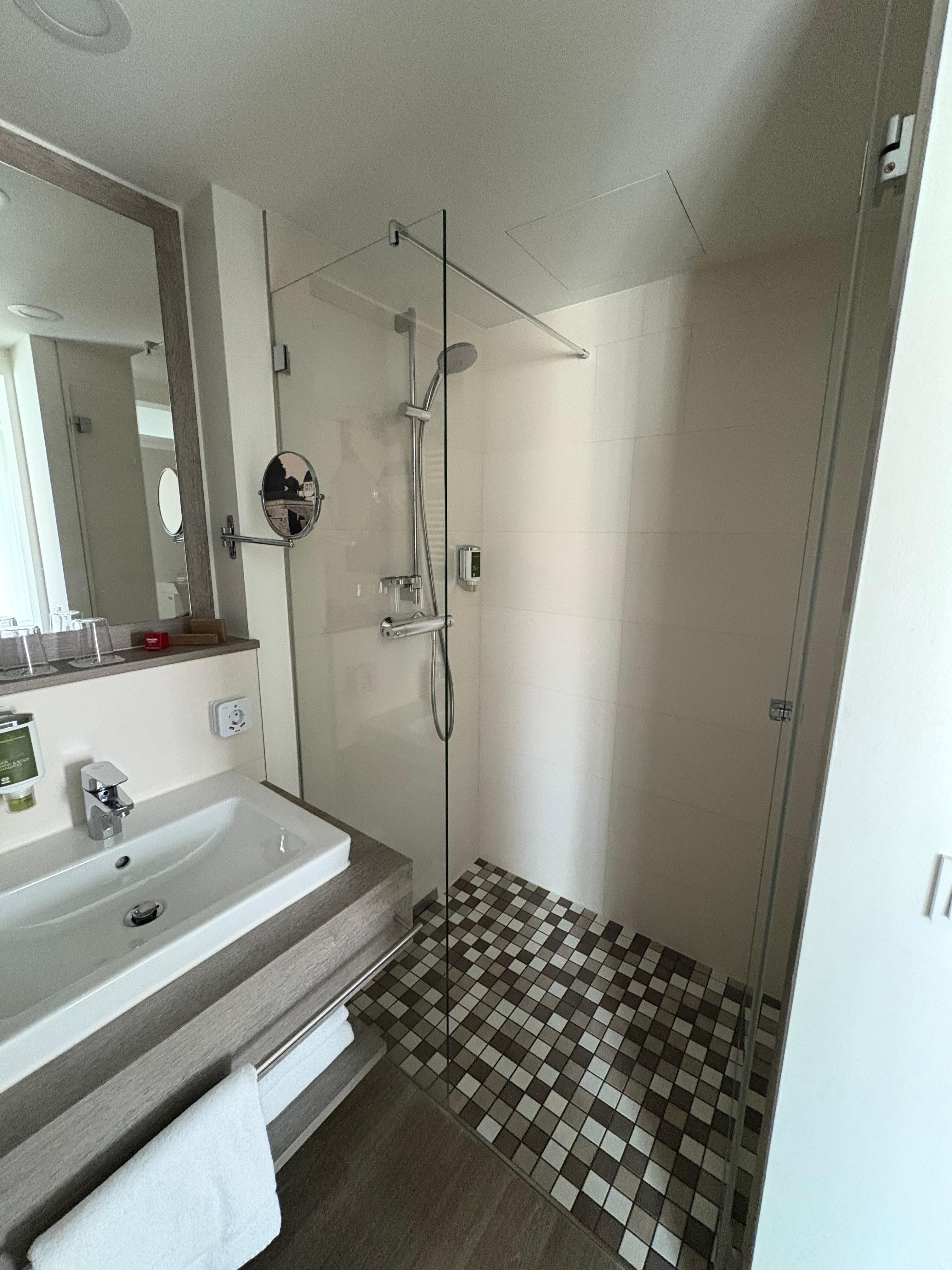 Schöne Dusche