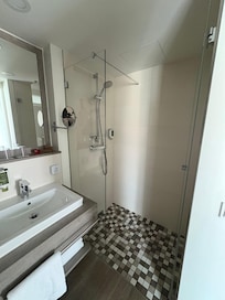 Schöne Dusche