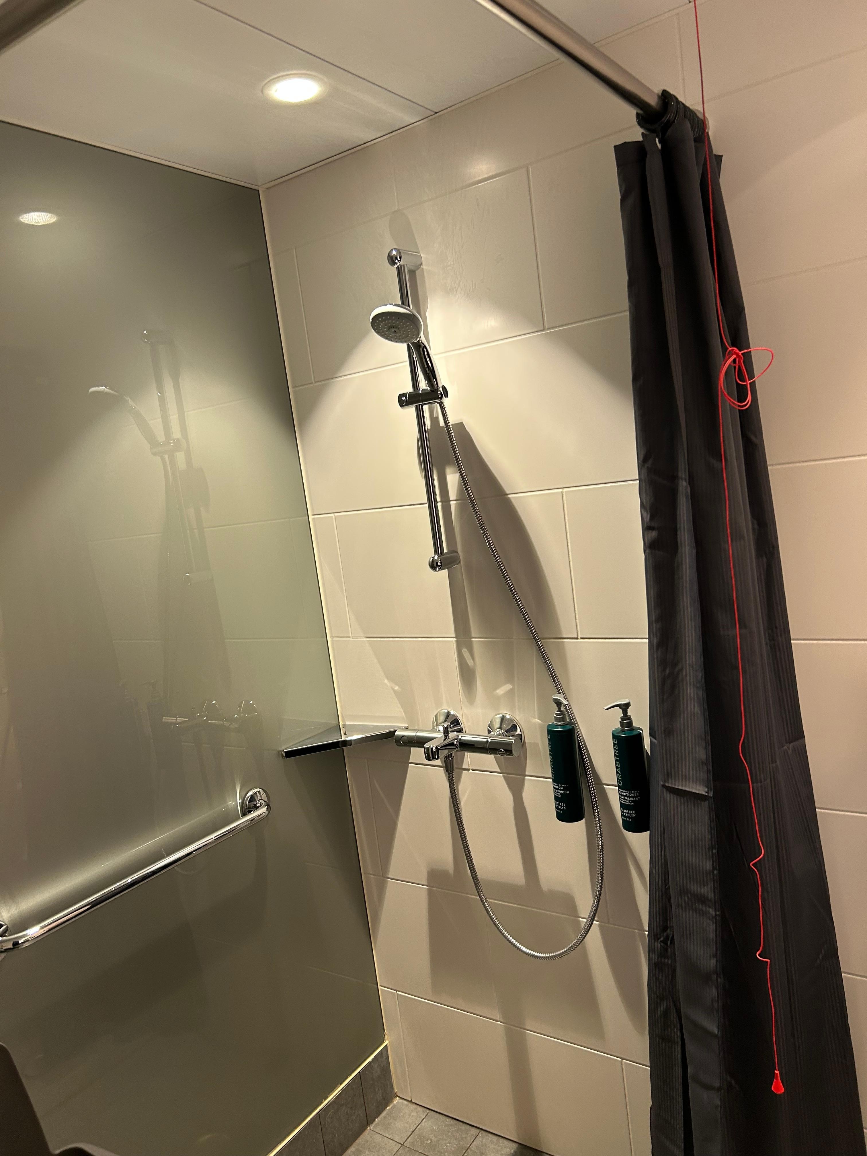 Tolle Pflegeprodukte vorhanden.