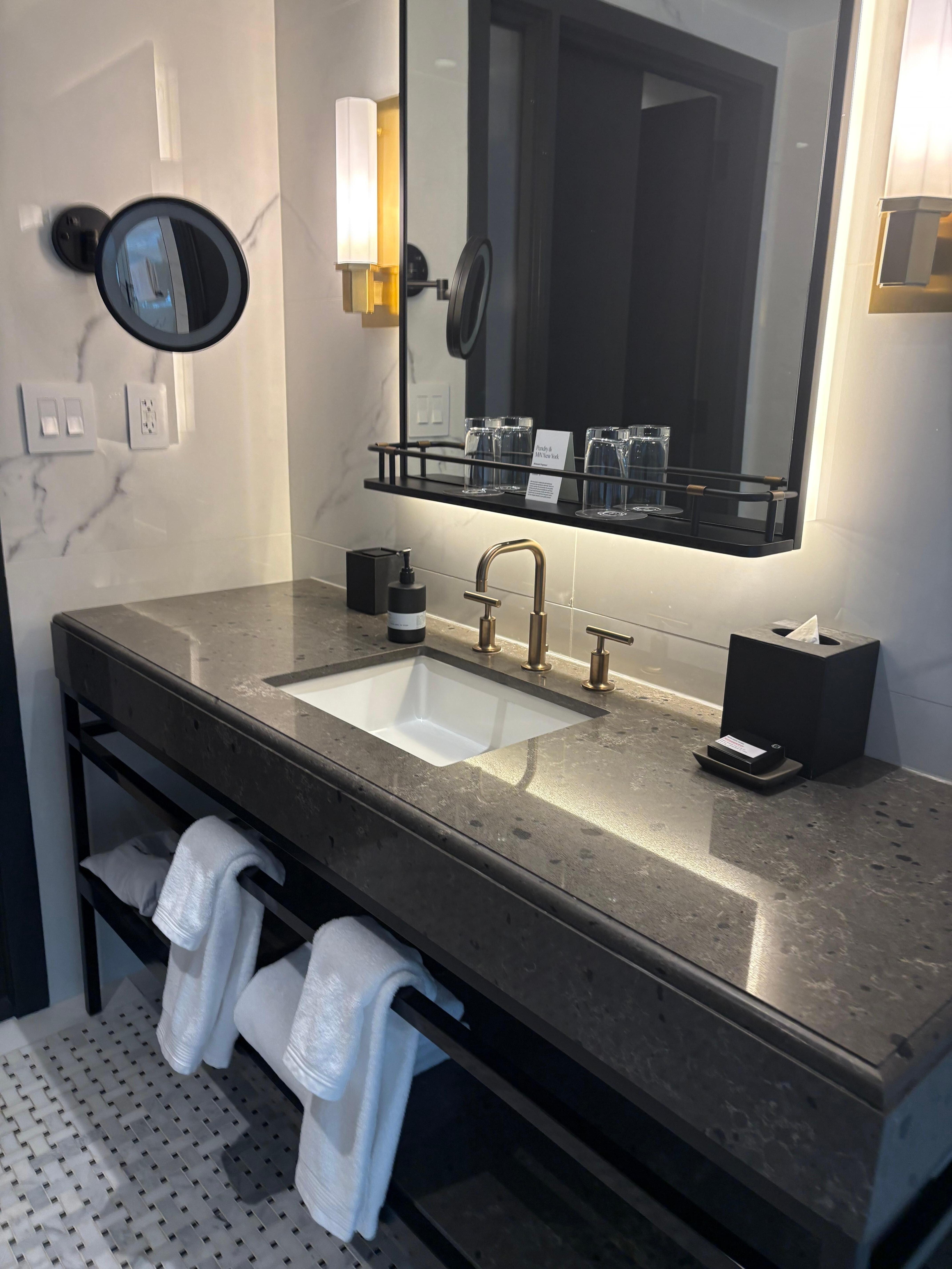 Powder room