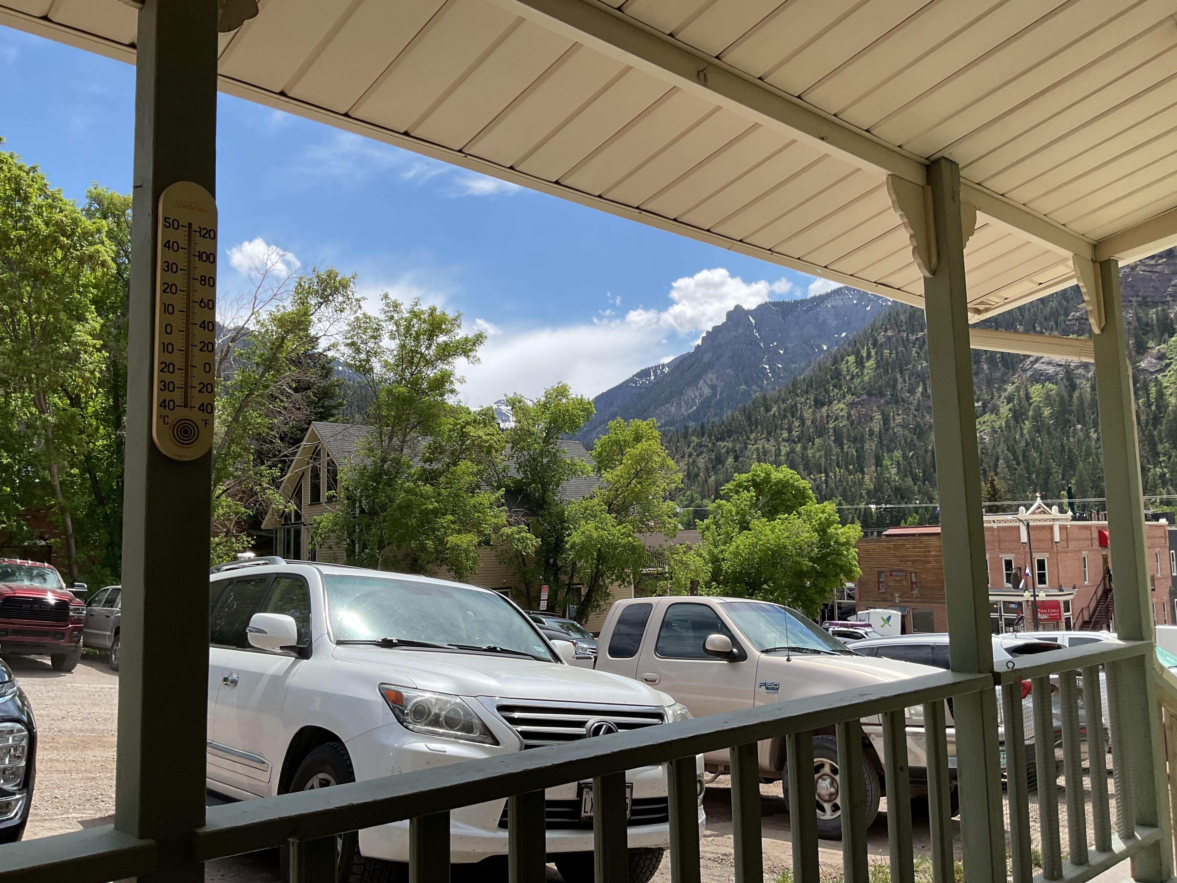 View from front porch, looking down at Main Street.  Our first night, we had dinner at Thai Chili, the second night we returned to Thai Chili and ate on the roof——visible in the photo.  Delightful!