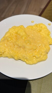 „Rührei“ geht auch ohne Pfanne.
