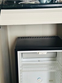 El refrigerator no functions