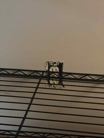 Exposed circuit with metal shelf