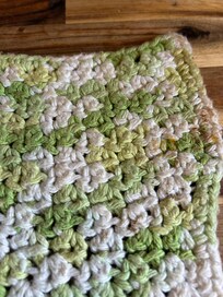 I would not give this pot holder to a guest at my house.