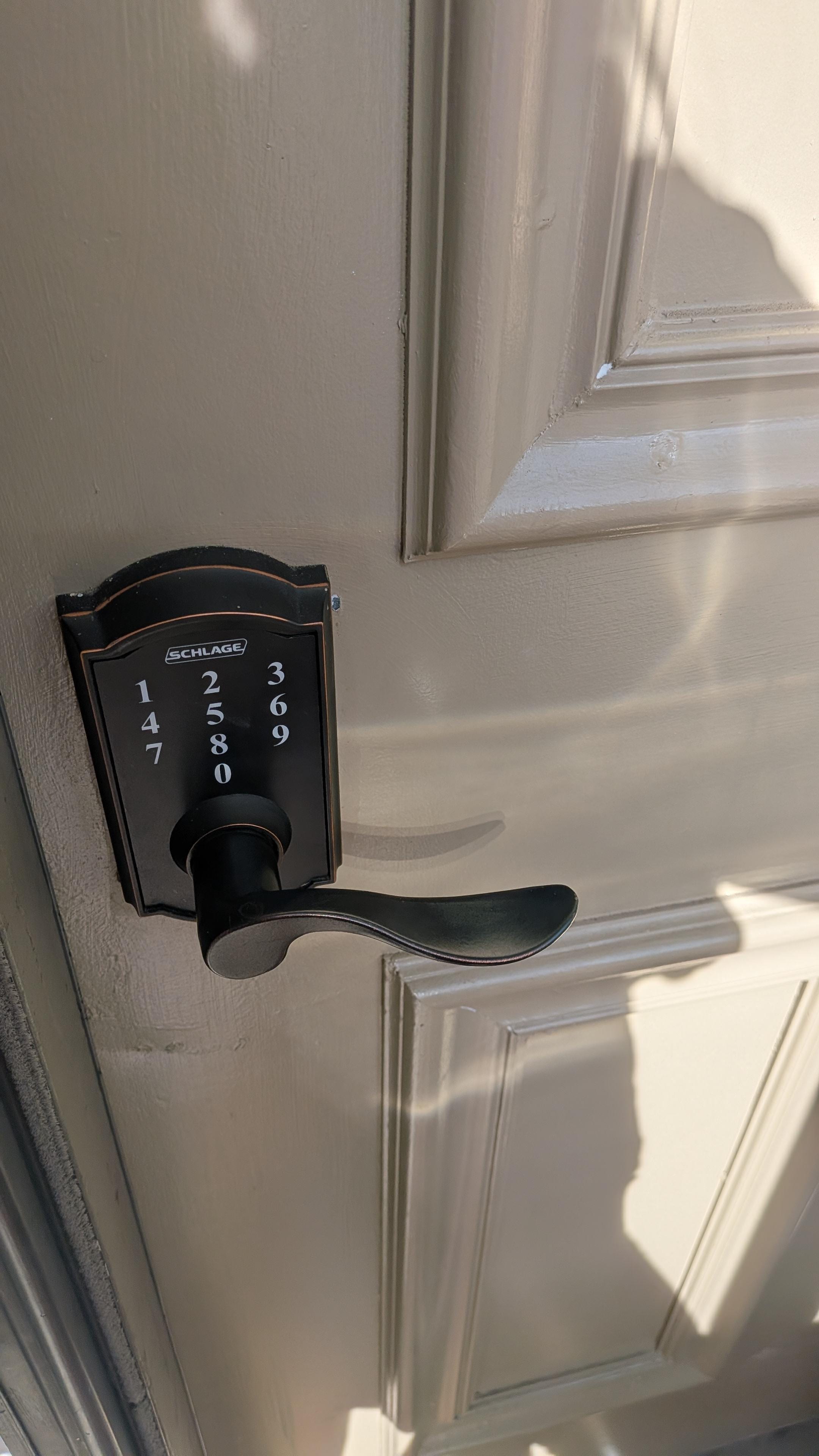 The lock on the door doesn't match the lock described in the check-in instructions (see screenshot) and neither of the codes we were given worked.