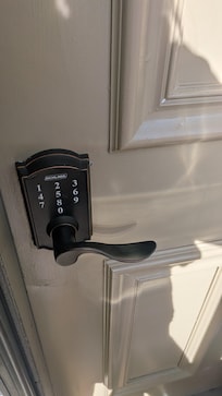 The lock on the door doesn't match the lock described in the check-in instructions (see screenshot) and neither of the codes we were given worked.