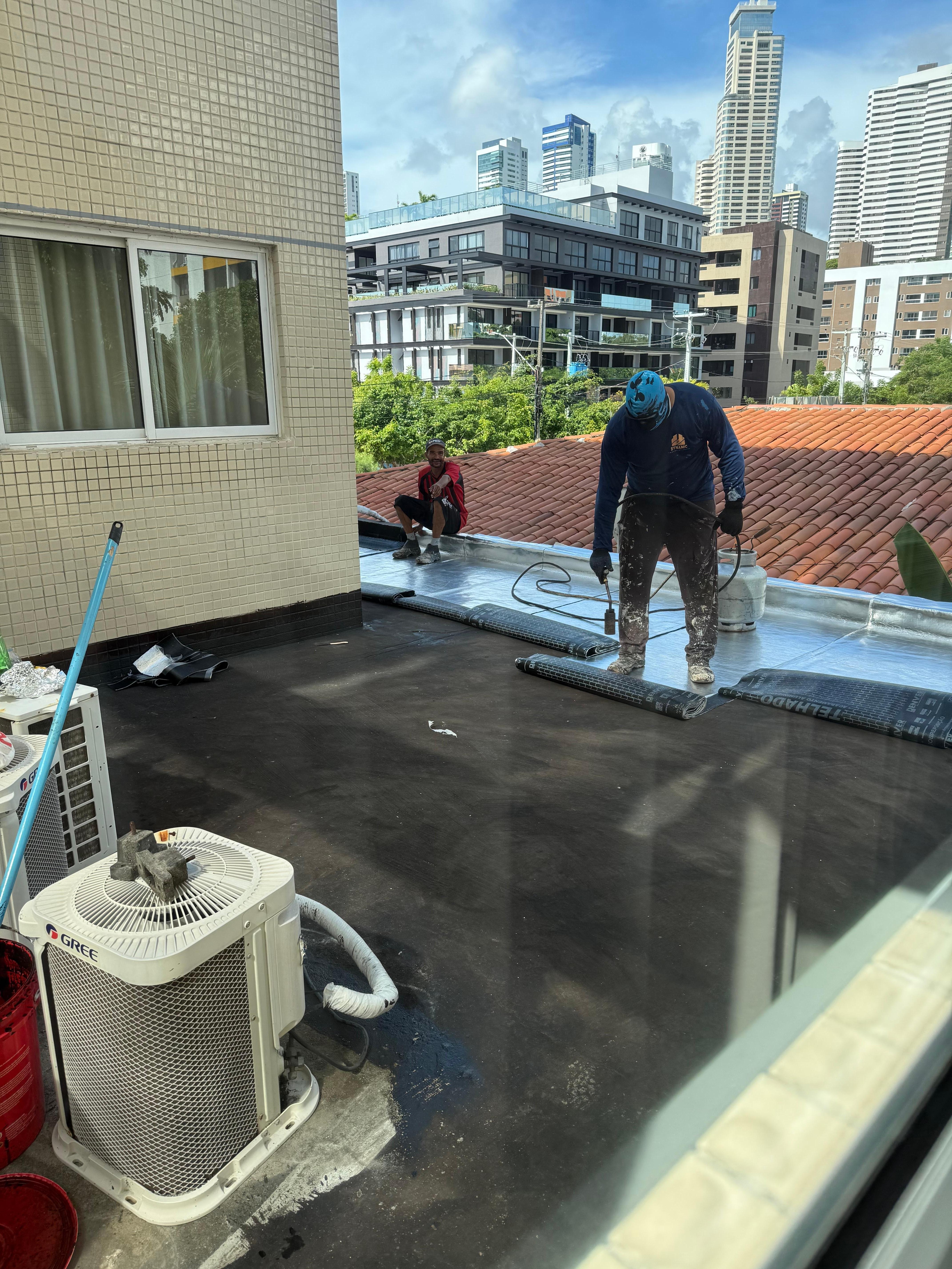 Manutenção na laje e splits as 6h da manhã!!! 