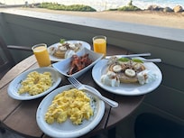 Ocean view with in-room breakfast 😋