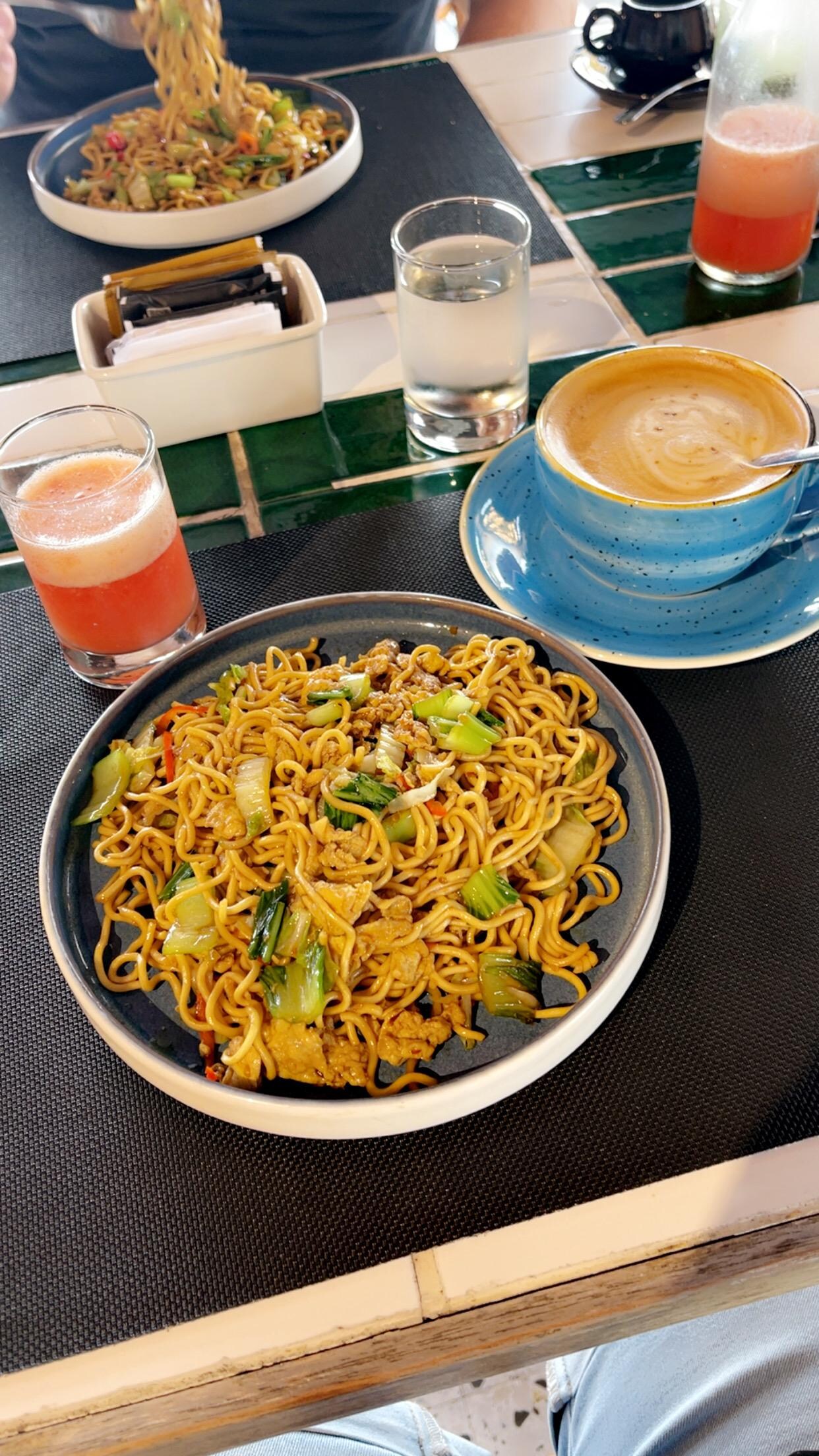 I couldn't wait to get back to Cross Paasha to enjoy this traditional breakfast, Mee Goreng. I had it every morning. Loved it!