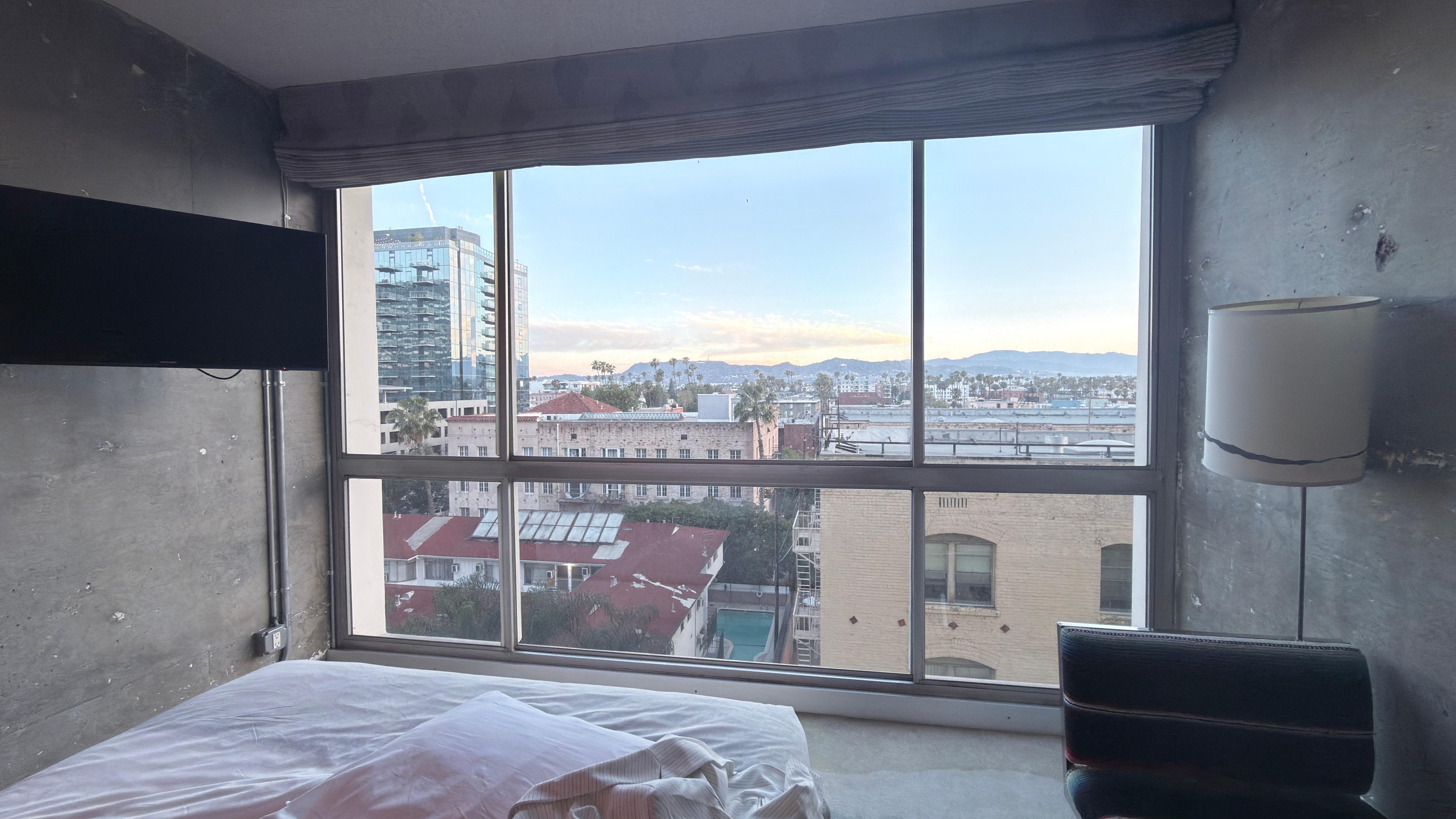 Overlooking the mountain 