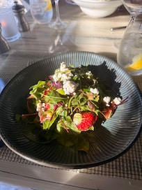 Seasonal greens salad 10/10 loved it very fresh