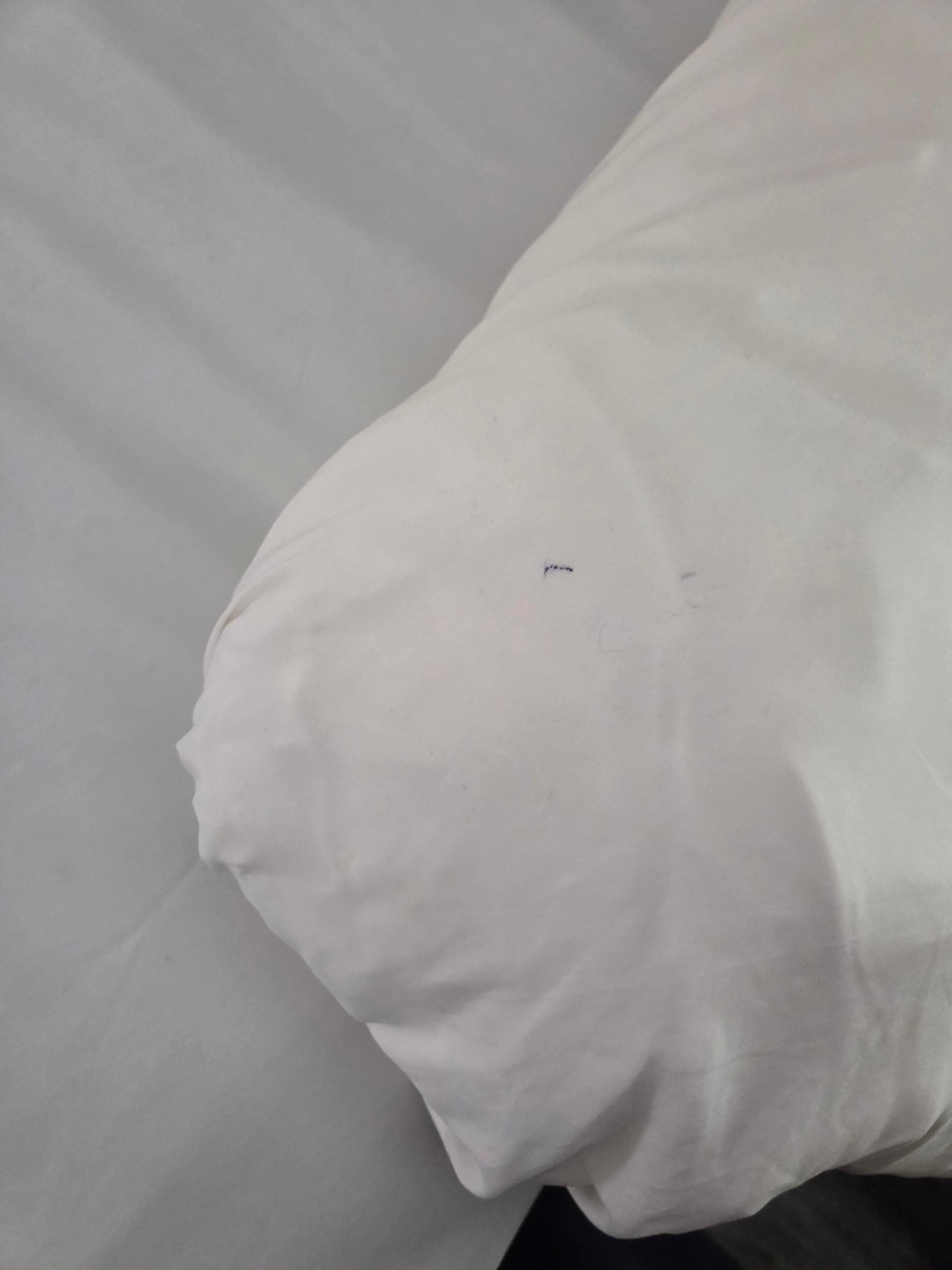 The least messy of the makeup on pillowcases 