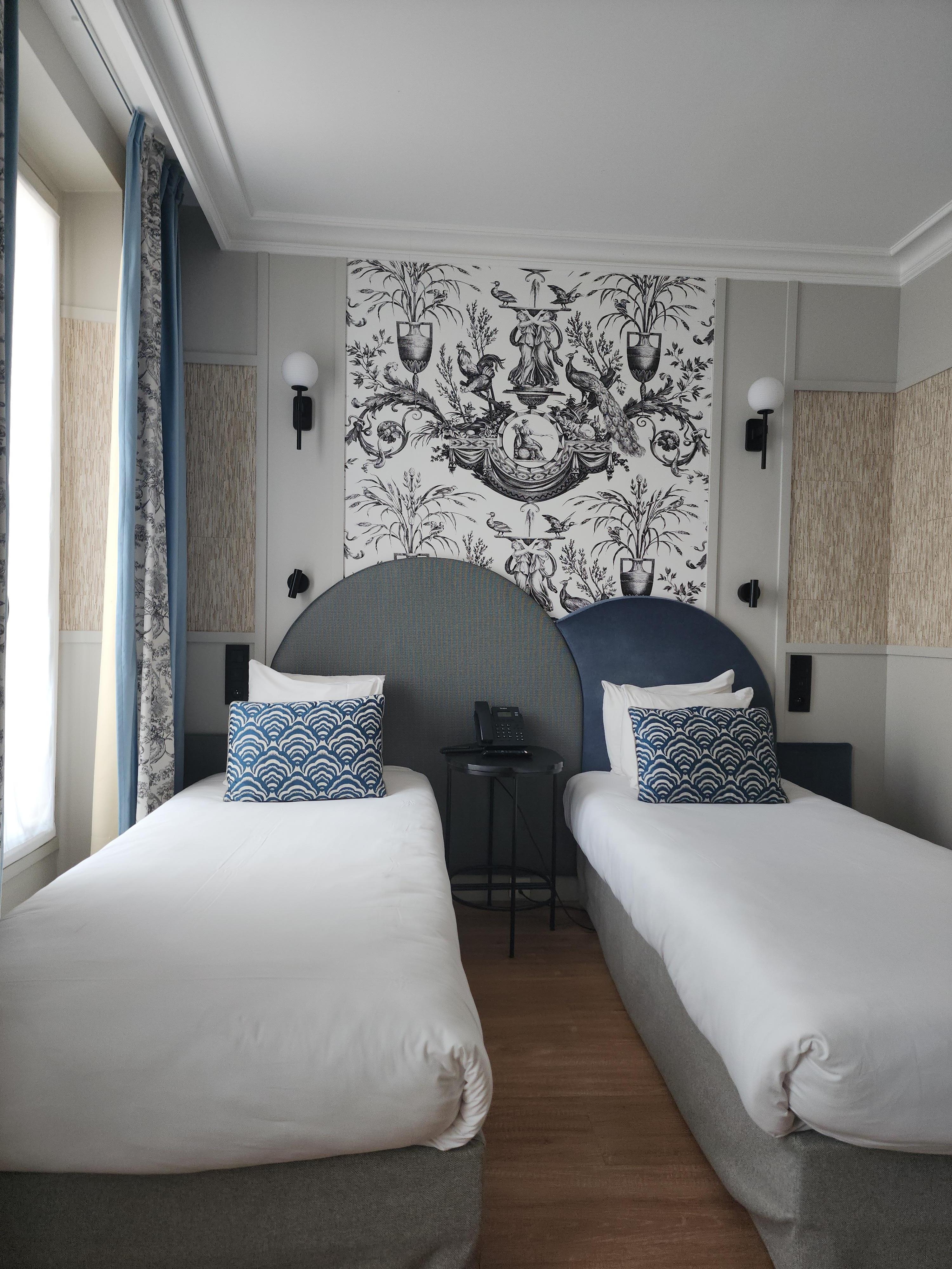 We chose twin beds as we were friends travelling. Room nicely appointed. 
