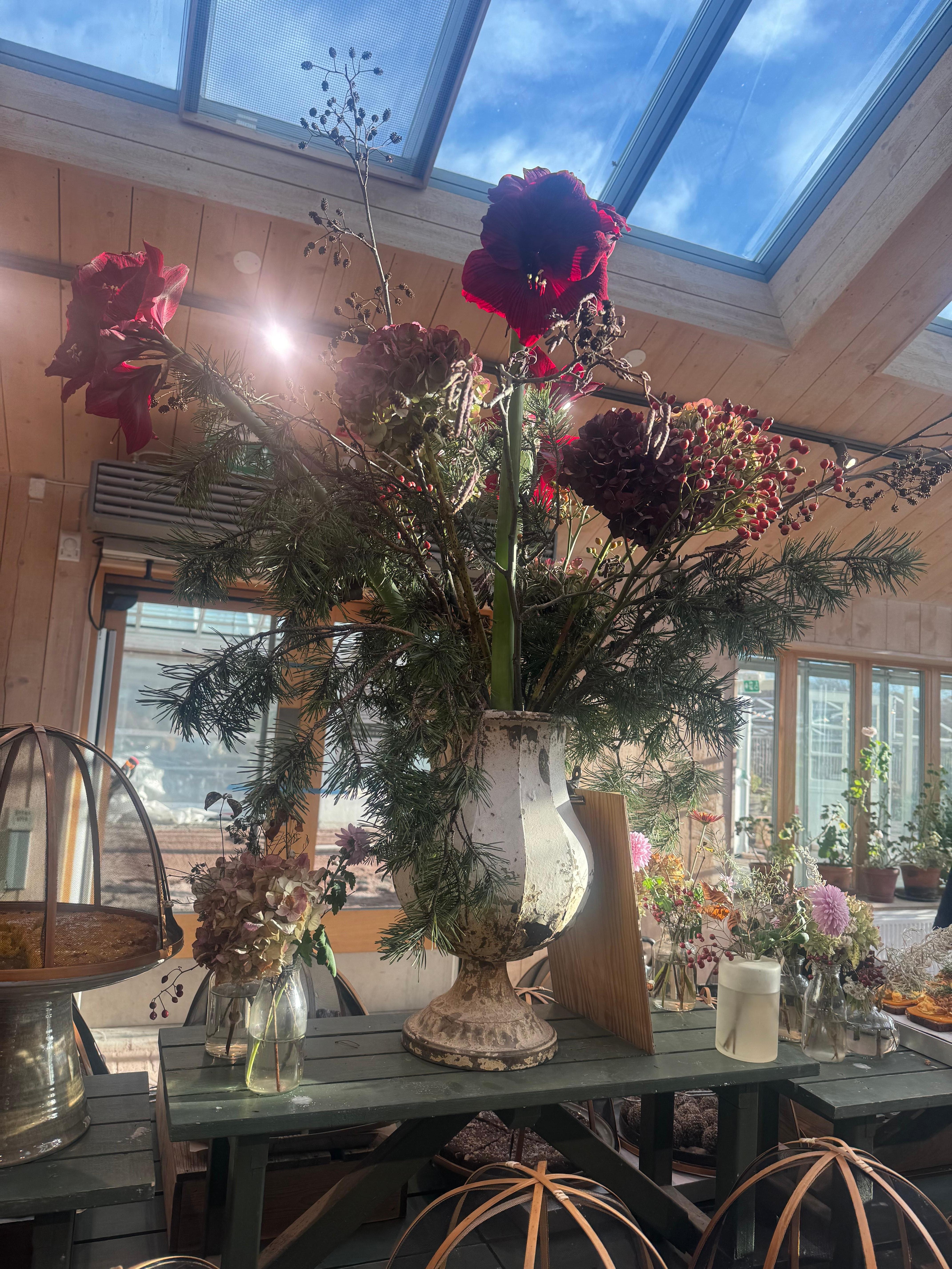 Fina blomsterdekorationer överallt