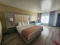 Spacious and loved that it had a pullout bed couch