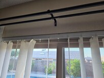 Blinds in the living room were missing and the pull cord did not work.