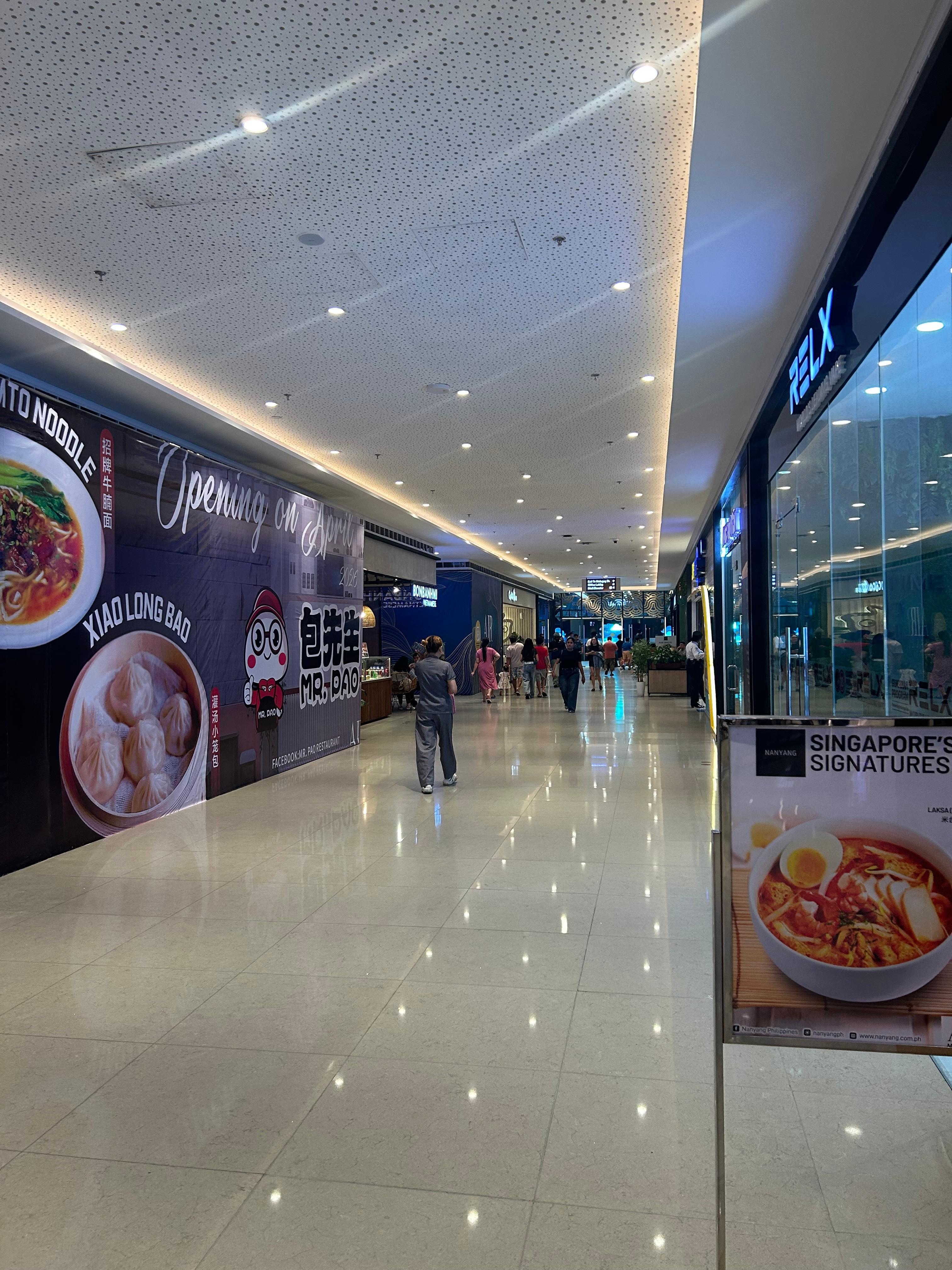 Amazing food mall 
