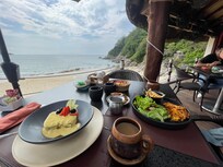 Beautiful scenery while you eat.