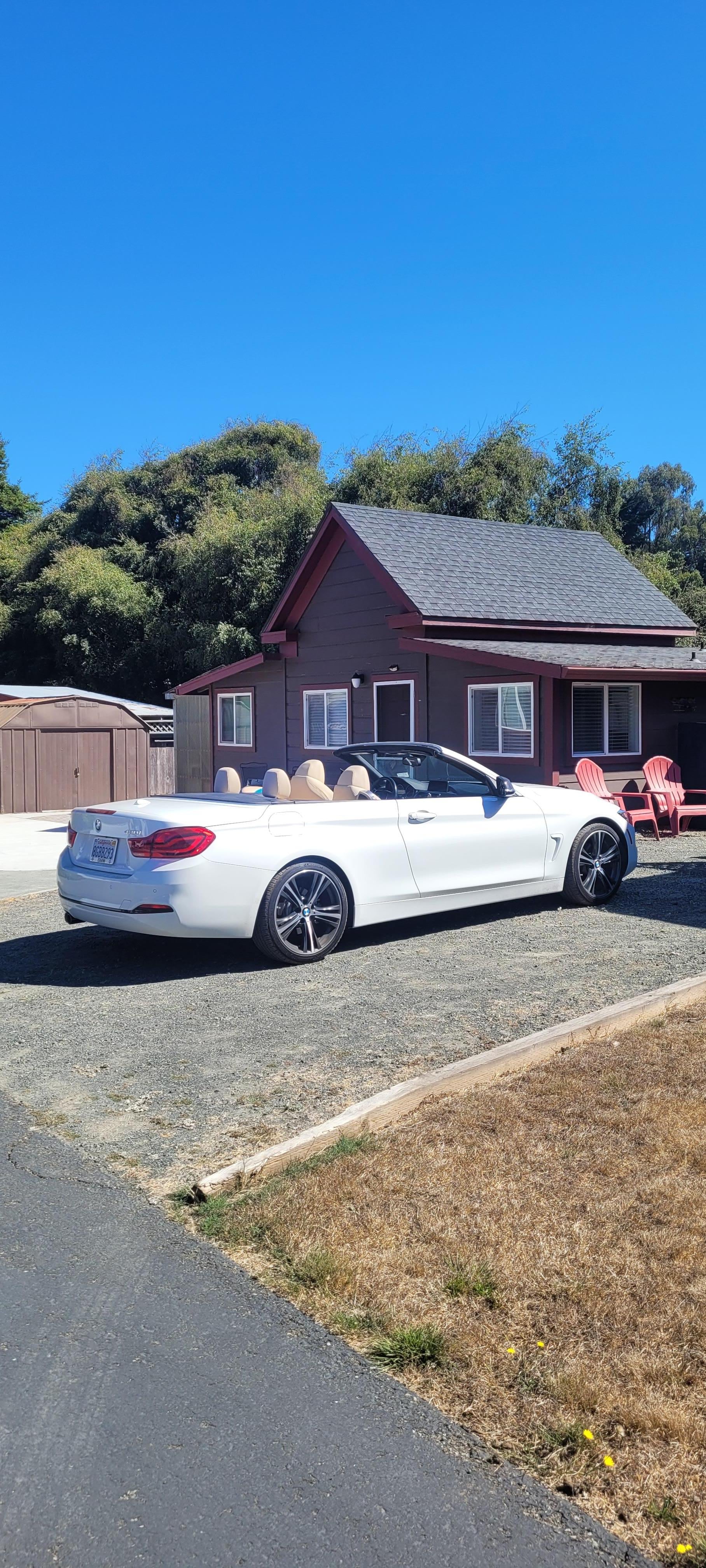 Pic of the cottage and my car