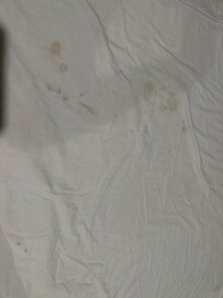 The bedsheet was very dirty