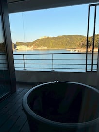 お部屋の露天風呂からの景色