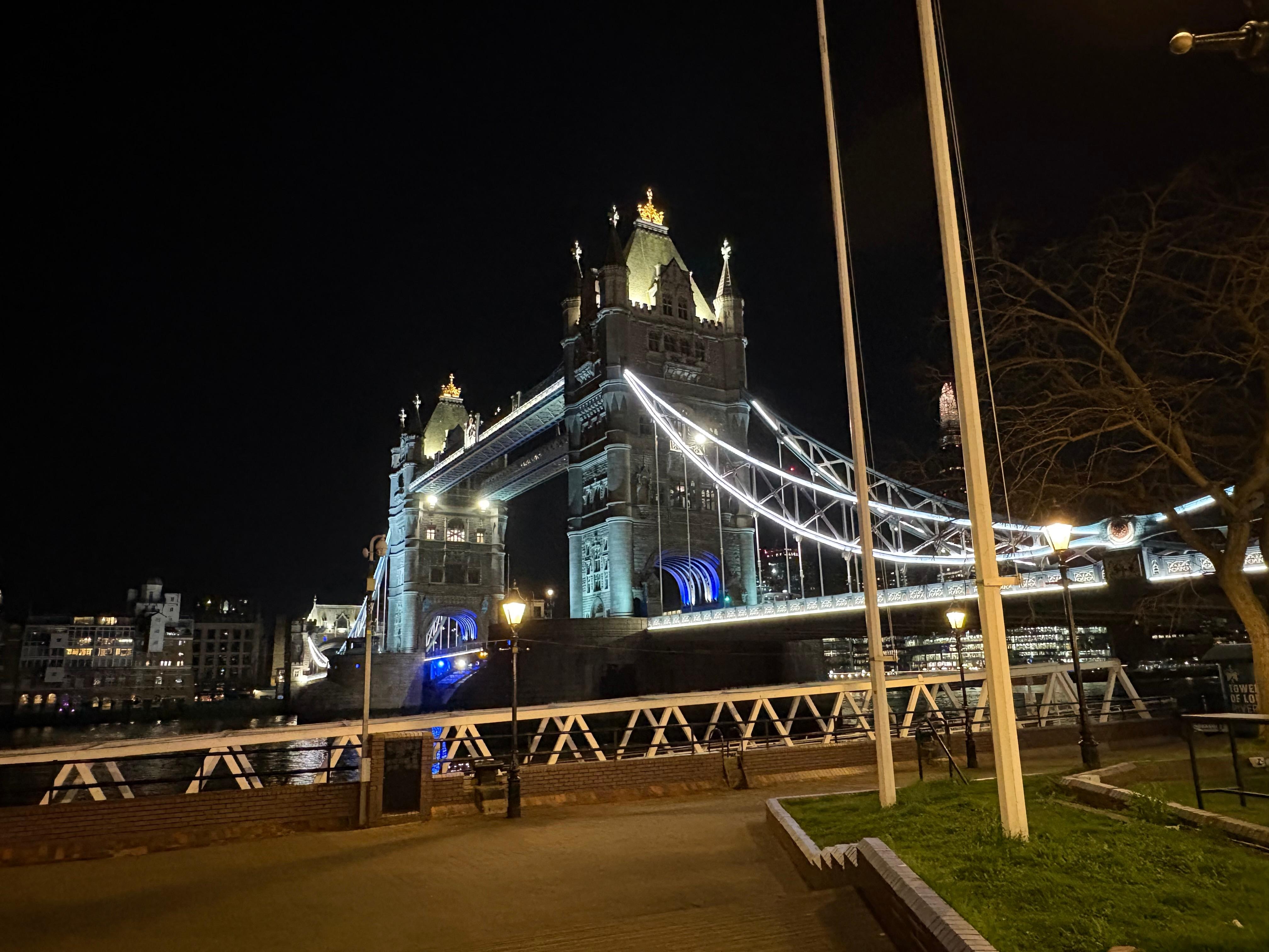  View from directly outside hotel