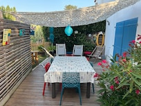 Liebevoll gestaltete Terrasse