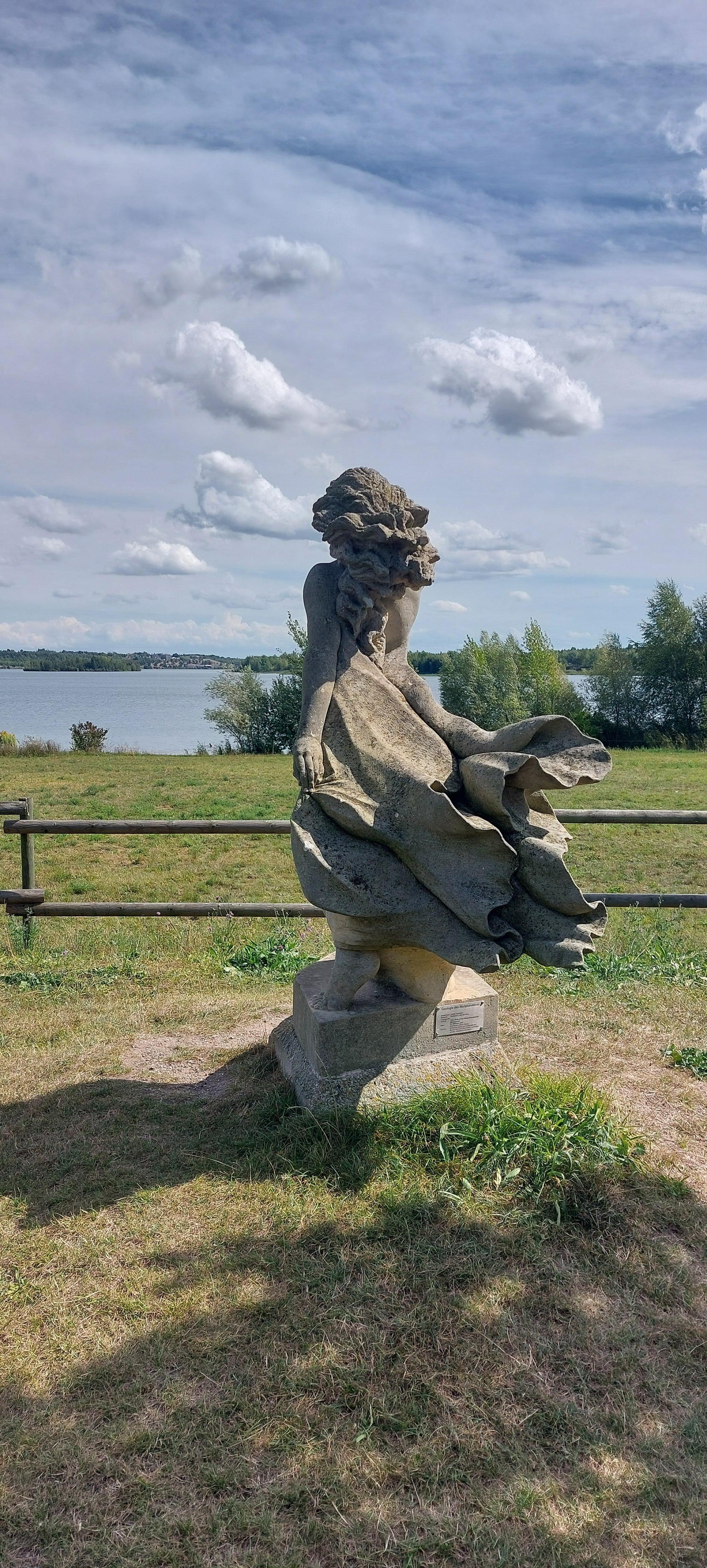 Rundweg um den Markkleeberger See.