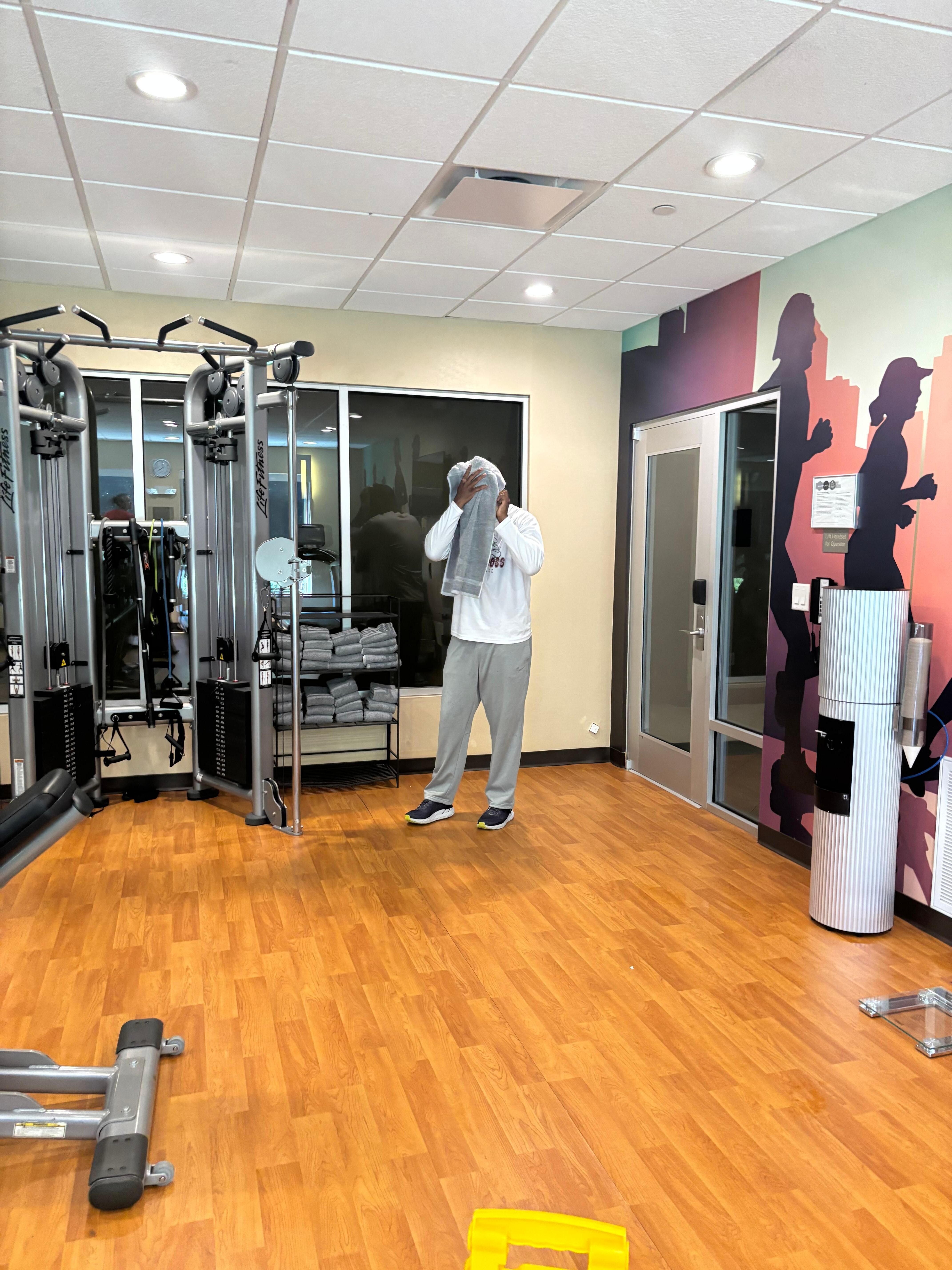 Well equipped fitness center. Suggest, small water bottles instead of the water center because it leaves water on the floor. It drips onto the floor.